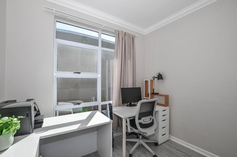 2 Bedroom Property for Sale in Tyger Waterfront Western Cape